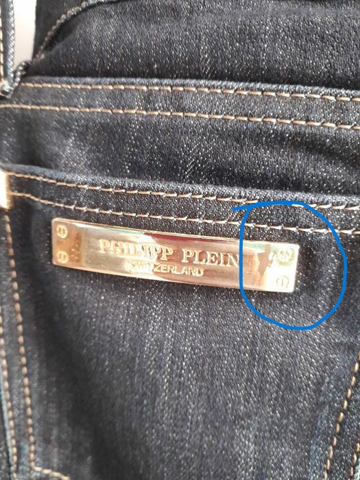 Джинси жіночі прямі темно-синього кольору