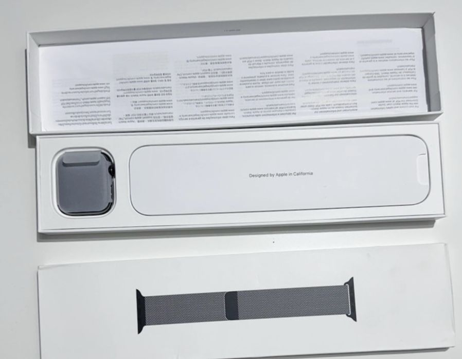 Apple Watch Series 8 GPS + Cellular 45mm Aço Inoxidável Grafite