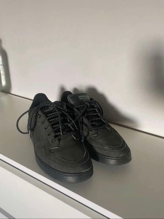 Buty adidas czarne