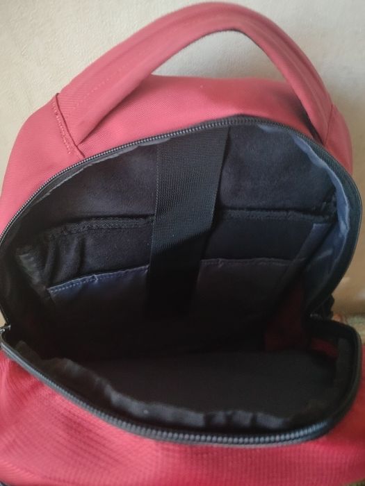 Рюкзак унисекс Victorinox Travel VX Sport Cadet/Red Vt31105003