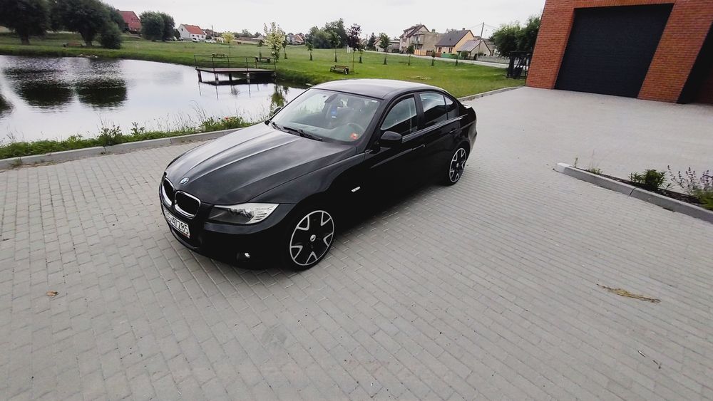 BMW E90 2.0 benzyna Śliczna Bezwypadkowa Zobacz