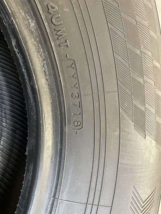 2x Opona Zimowa 245/70 R16 Yokohama BluEarth Winter V905
