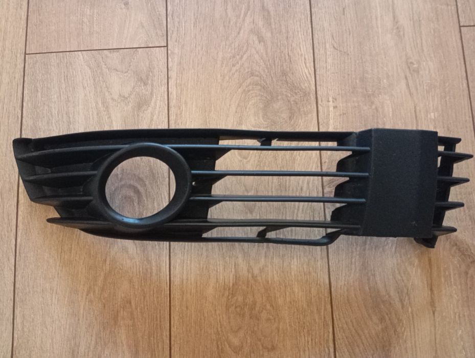 Passat b5+ решітка ПТФ