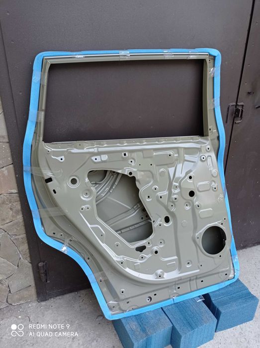 Дверь двері 67004-0E190 Toyota Highlander Хайлендер 2019-2023 оригінал