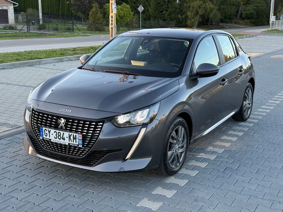 Peugeot 208