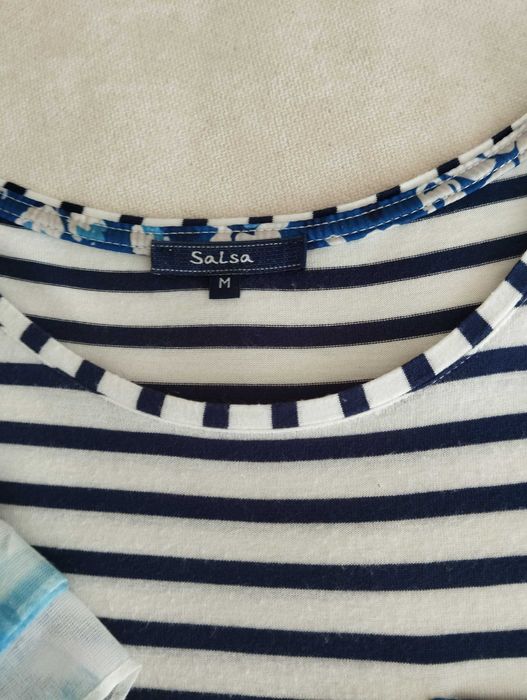 T-shirt+ Lenço igual (Salsa). Tamanho M