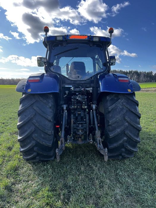 New Holland T 7050 T7 240km!