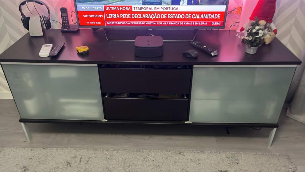 Movel ikea em bom estado