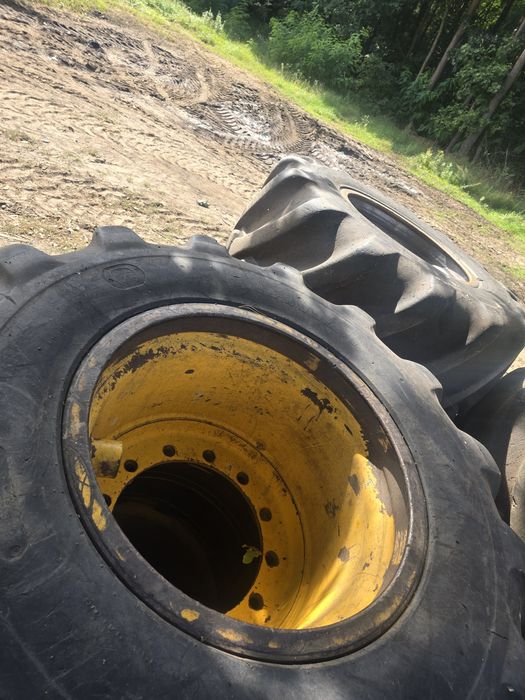 Koła maszyna leśna opona leśna harwester forwarder