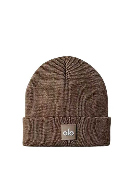 Шапка Alo Yoga Everyday Beanie Hat Brown