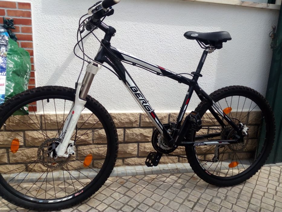 Bicicleta Berg bem estimada