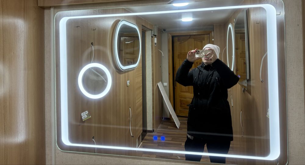 Зеркало с подсветкой 120/80