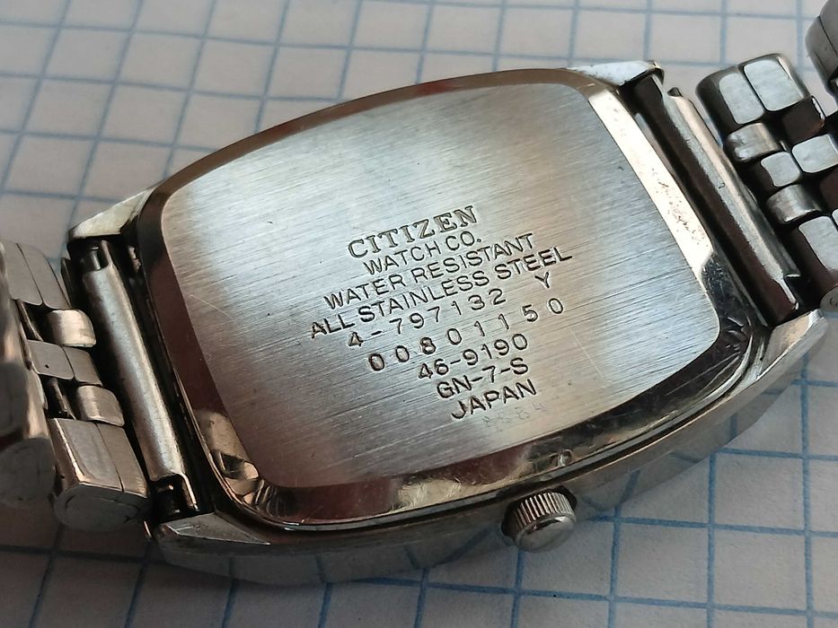 Продам вінтажний японський чоловічий годинник Citizen Tank