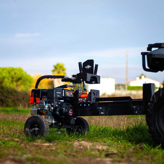 Rachadores de Lenha Rebocáveis de 15 a 35T (Campanha Entrega S/Custos)