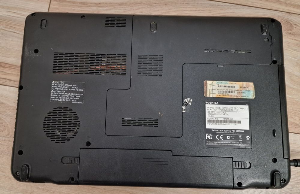 Toshiba Satellite C660-27X 15,6"