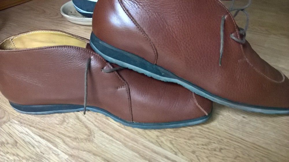 buty ze skóry GONOMIQ rozm.42