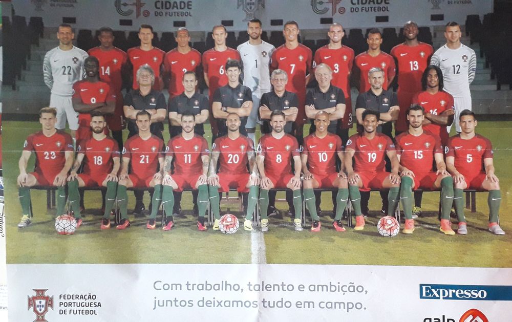 Selecção Futebol Euro 2016 Poster + revista visão Plantel