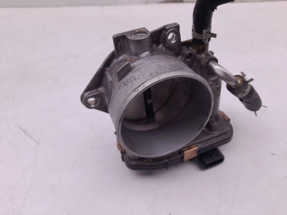 Corpo borboleta TOYOTA RAV4 V (_A5_, _H5_)