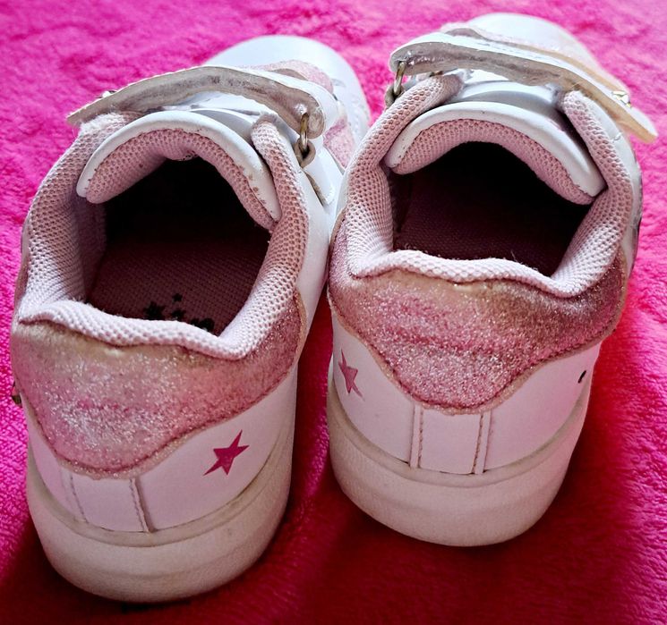 Buty, adidasy dla dziewczynki rozm. 27