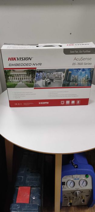 Rejestrator IP Hikvision DS-7604NXI-K1/4P na 4 kamer IP