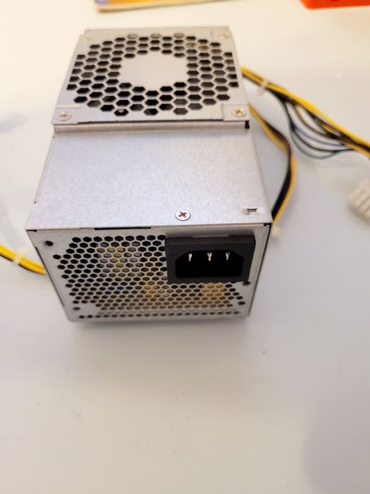 Huntkey HK280-72PP S0 180W. Zasilacz dla komputerów Lenovo SFF.