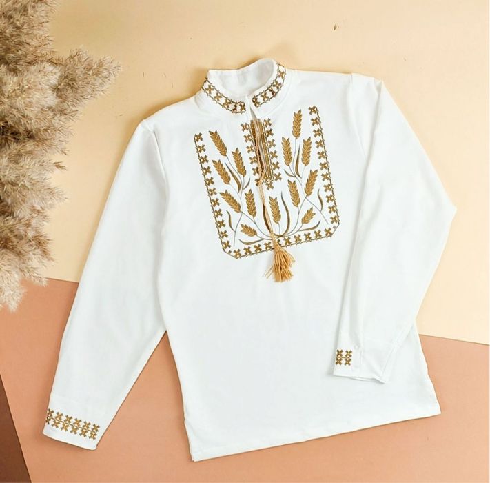 Фемілі лук, вишиванки для родини, біла вишиванка чоловіча з колосками