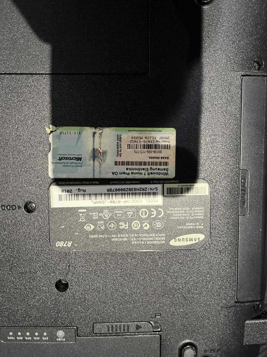 Laptop Samsung R780