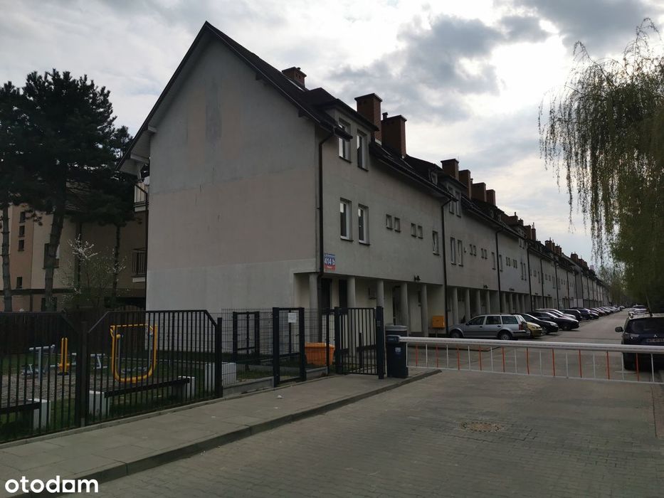 1-Pok, Parking, Balkon, Bezpośrednio