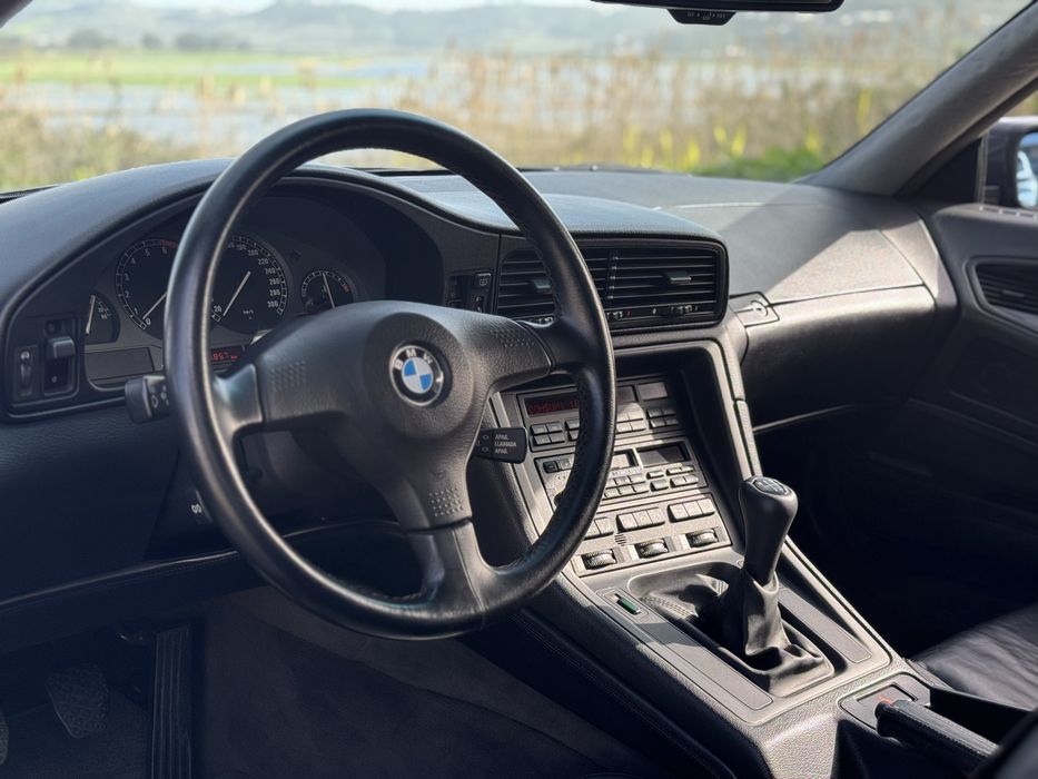 BMW 850i E31 | V12 Caixa Manual | NACIONAL