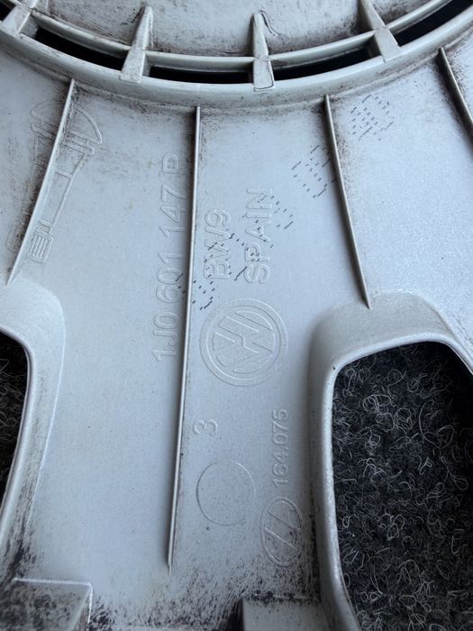 Ковпаки R15 VW Golf 5/6/7 Caddy Touran Passat B5 B6 Sharan T4
