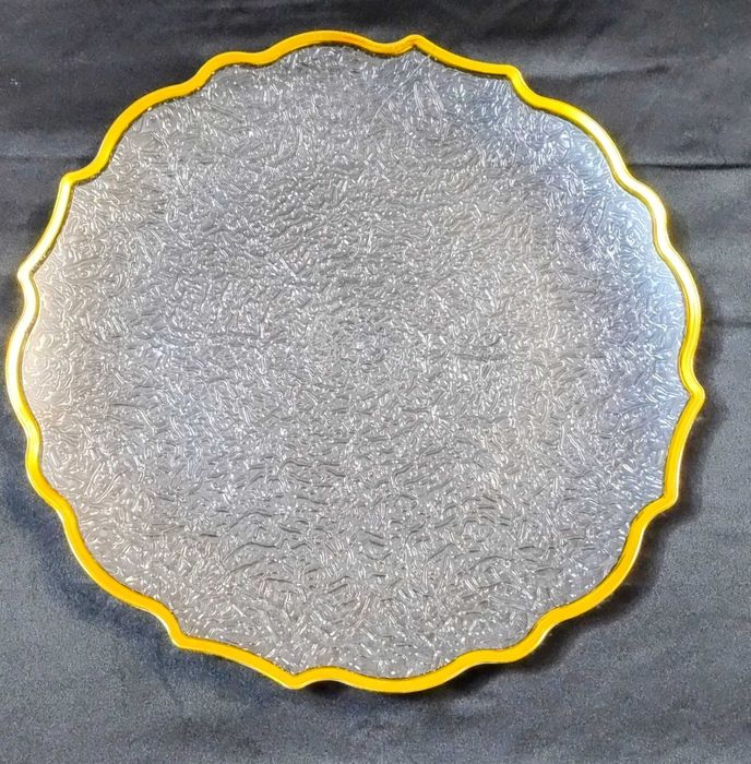 Zestaw złotych sztućców podtalerze, 30 kompletów lub na sztuki