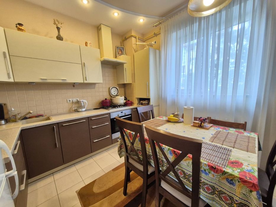 Газ! Продаж 3К квартири Власна ділянка, окремий вхід!