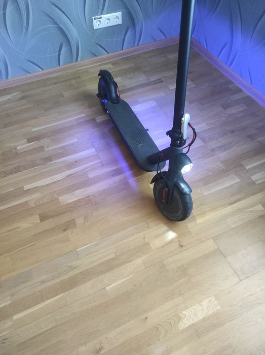 Продам самокат LIKE.BIKE one+