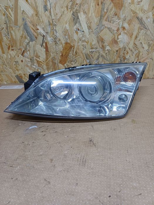 Фара фари Ford mondeo Mk3 ліва Xenon завод фара передня форд mondeo Mk3 заводський Xenon Ліва Оригінал