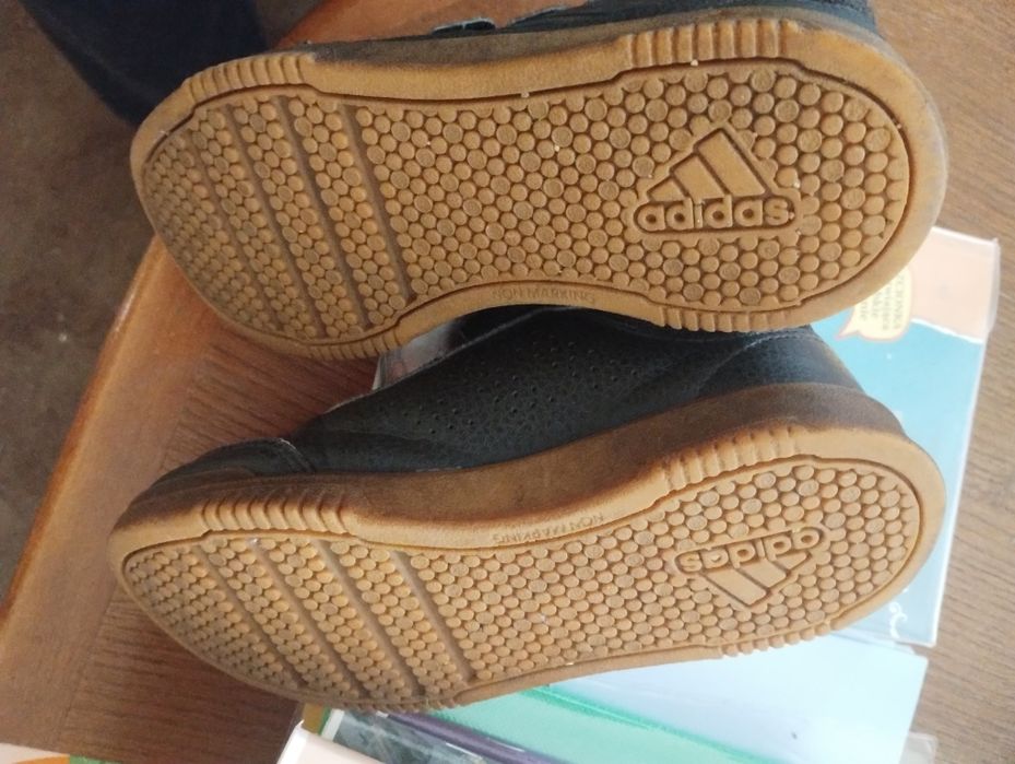 Półbuty adidas,czarne ,31