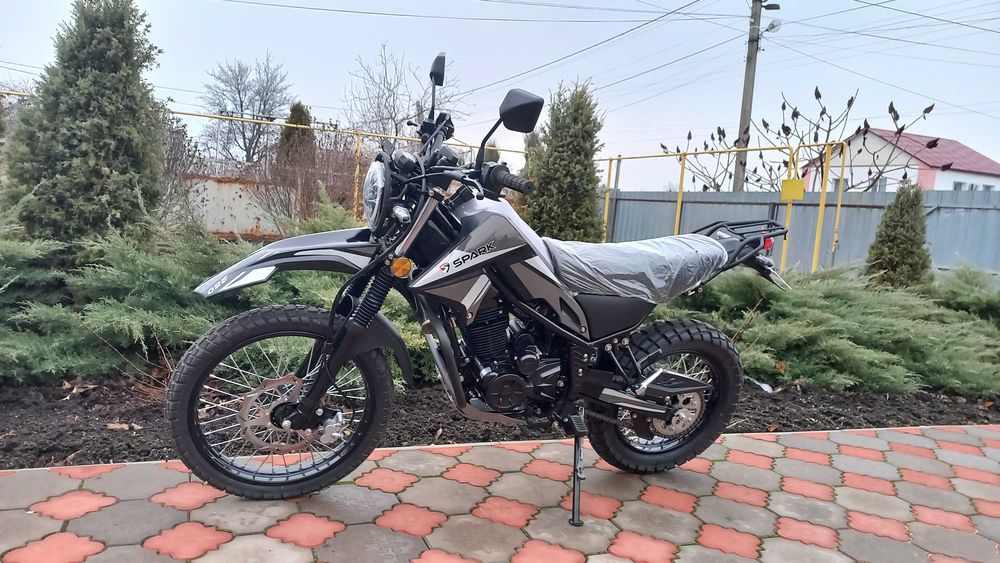 Продам новий мотоцикл SPARK SP250D-3 м-н" Мото-Рай", м.Синельникове.