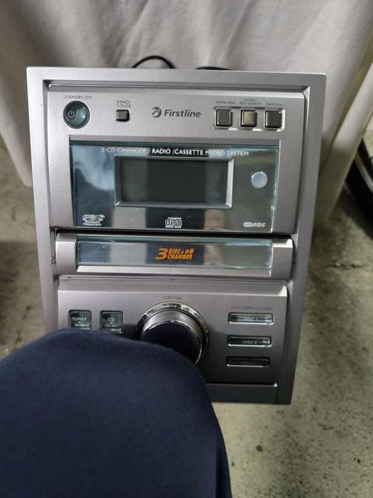 Radio leitor CDs e cassates