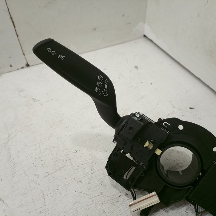 Comutador de Luzes /Piscas /Limpa Para-Brisas - AUDI Q5 (8RB) | 08 - 17