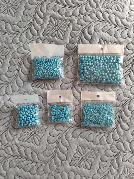 Lote grande de material para bijuteria – pendentes, miçangas