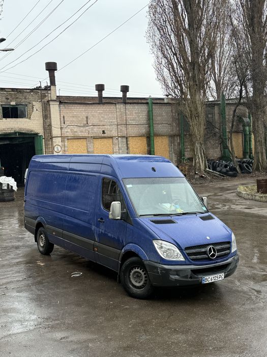 Продам Мерседес Спринтер 2.2 646 Дизель