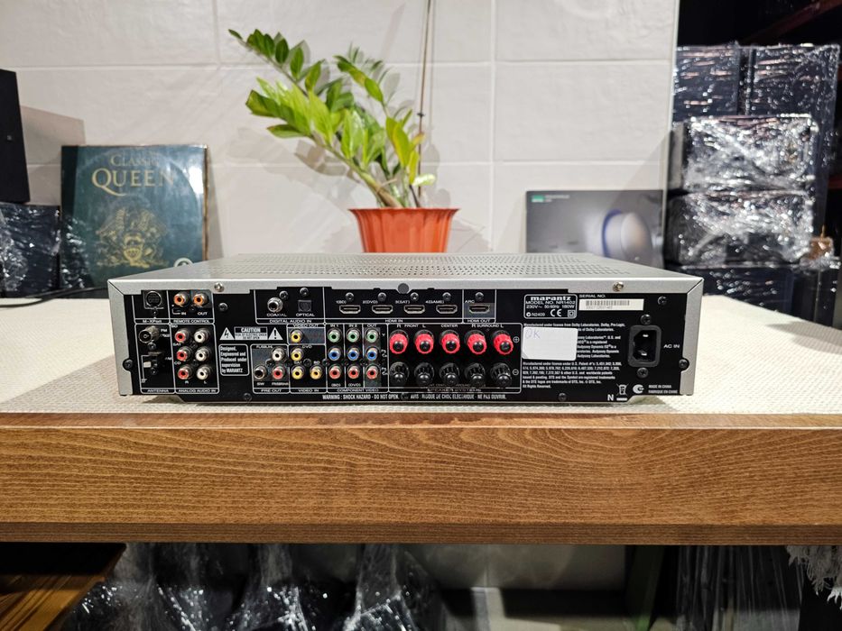 AV-ресивер Marantz NR-1402 5.1