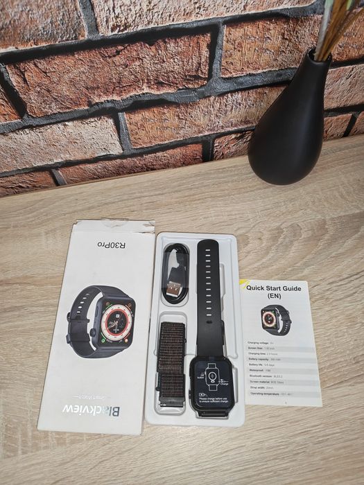 Smartwatch R30Pro czarny