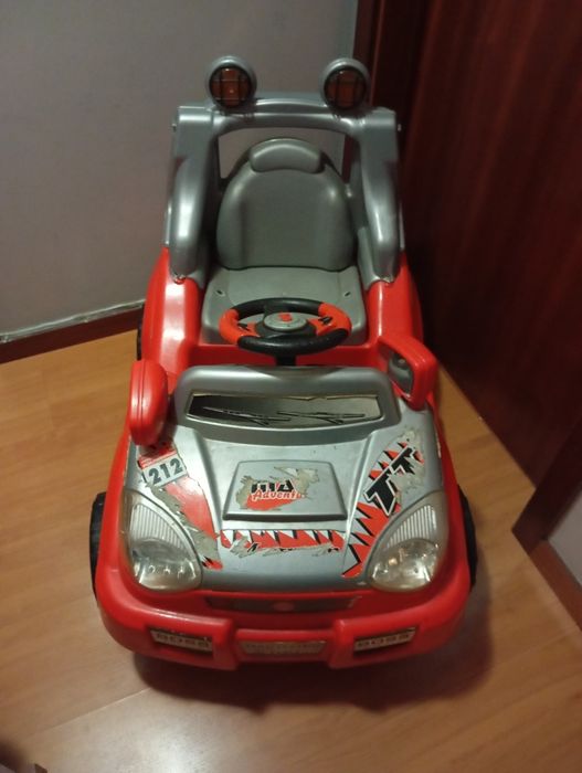 Vendo carinho de brinquedo para criança