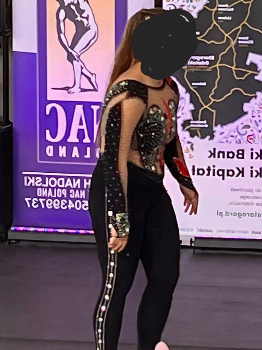 Strój do tańca akrobatycznego