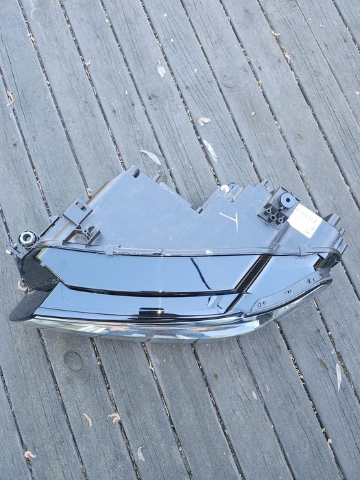 Lampa Lewa VW Tiguan 2 Ful Led idealna orginal