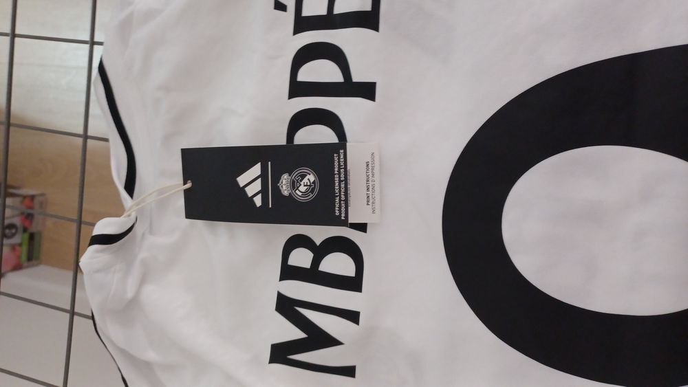 Camisola futebol Mbappé Real Madrid 2024/25