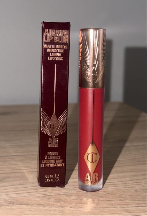 Pomadka Charlotte Tilbury