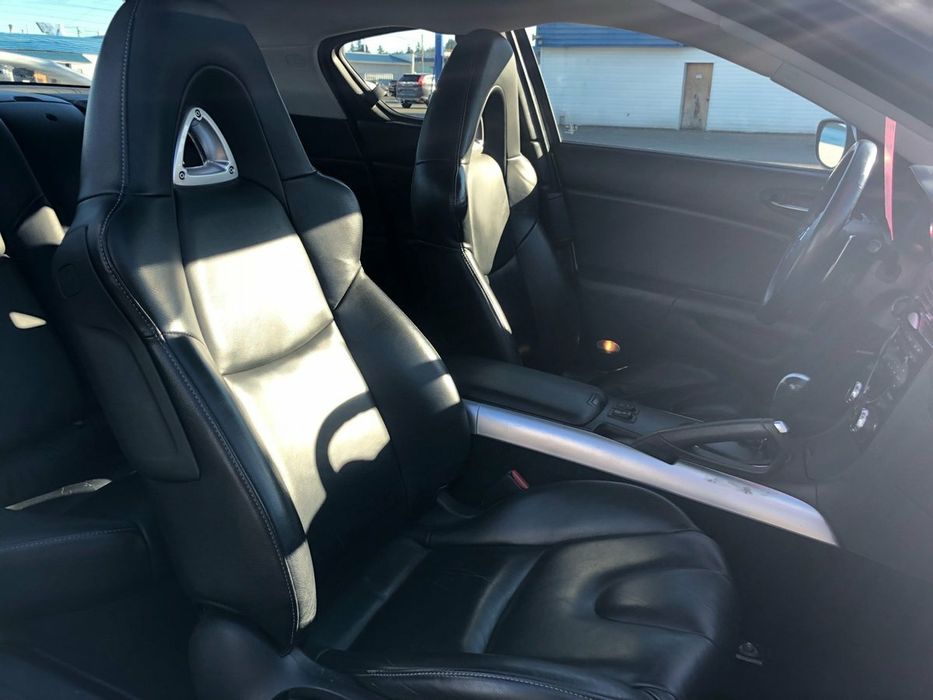 Продам сидения Мазда рх8