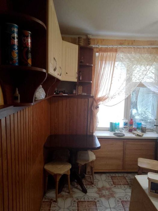 Продам 3-х кімнатну квартиру