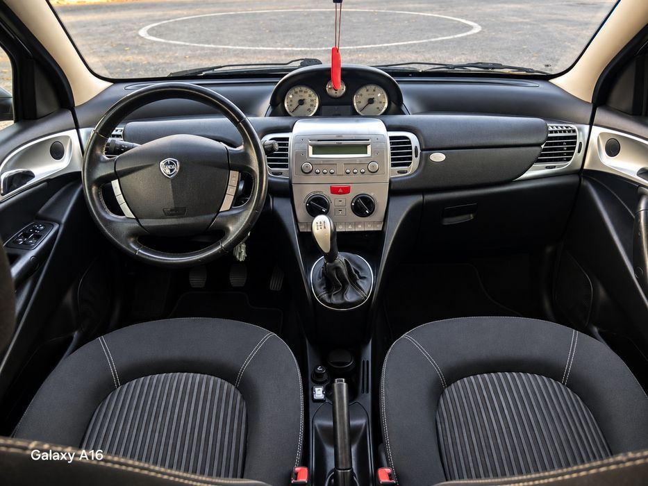 Lancia Ypsilon 1.3 Multijet 105cv